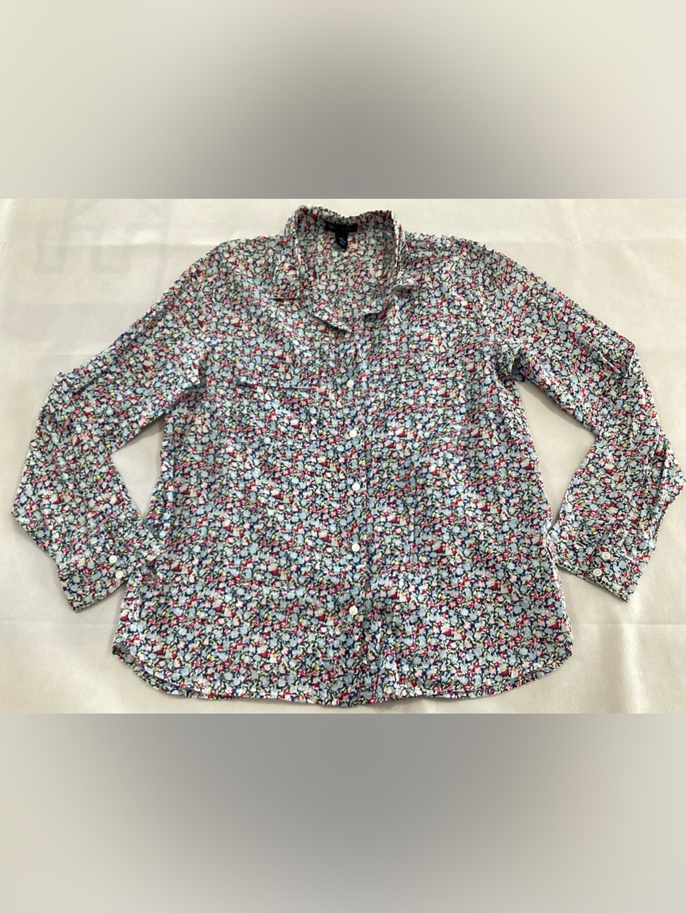 GAP Men's Multicolor Floral Button-Down Shirt — White, Blue, Pink